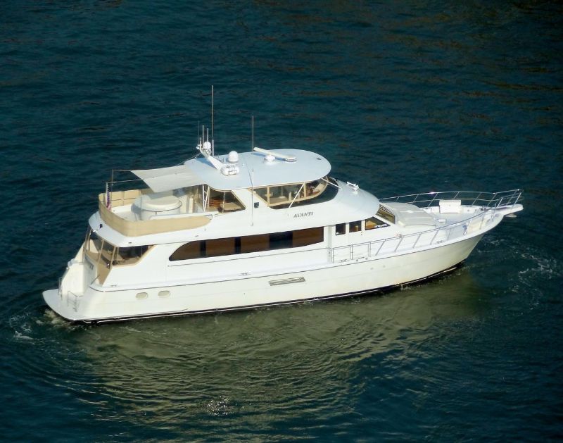 Hatteras 75 Motor Yacht