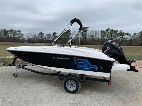 Bayliner Element E16