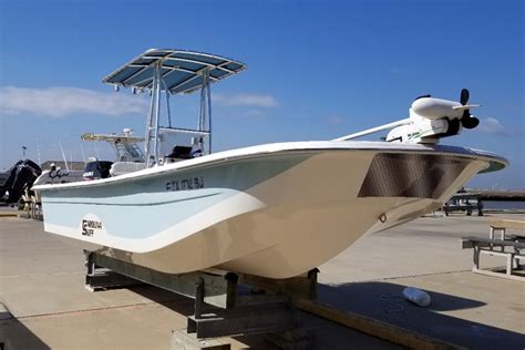 Carolina Skiff 238 DLV