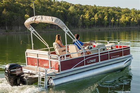 Lowe Ultra Pontoon Boat