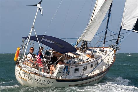 Pacific Seacraft 34