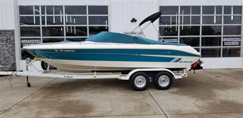 Sea Ray 200 Bowrider