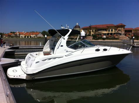 Sea Ray 320 Sundancer