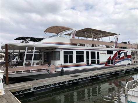 Sharpe Houseboat