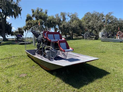 WFO Airboats Outlaw