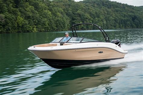 Sea Ray SPX 230