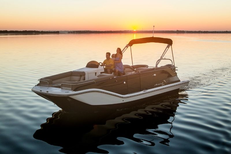 Bayliner Element XR7